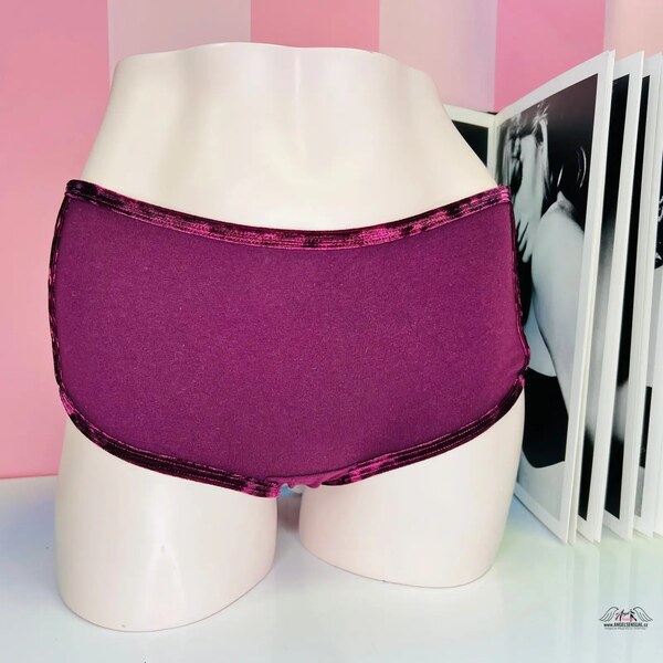 PINK Velvet Trim Shortie pre Každodenný Komfort a Štýl 65202384