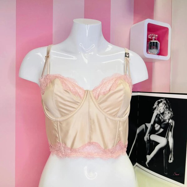 Victorias Secret Balconet: Elegantný krémový korzet pre dokonalý tvar 46574632