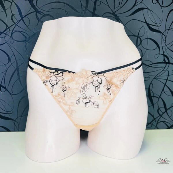 Agent Provocateur Yoshie Thong Nude/Black 65202471