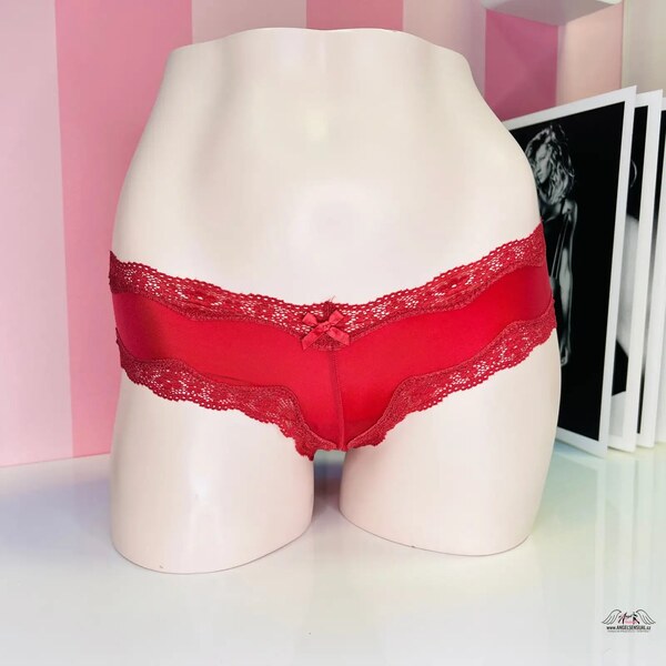 Victorias Secret Lesklé nohavičky s jemnou čipkou pre zvodný a 48875105