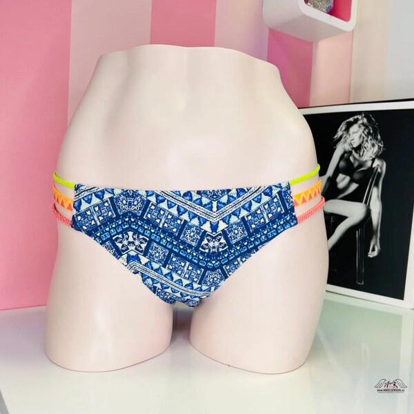 Victorias Secret Elegantné Spodné Diely Plaviek s Elastickými Šnúrkami 46574951