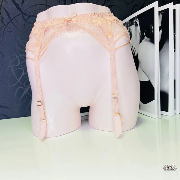 Agent Provocateur Sexy čipkový podväzkový pás - Tanyin must have! 46574798