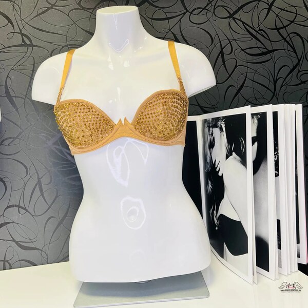 Luxusná Elegancia so zlatom: Astra od Agent Provocateur 46574730