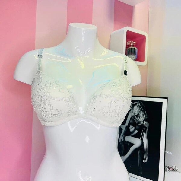 Victorias Secret Oslnivá Podprsenka s Krajkou a Kamienkami pre Vašu 46574770