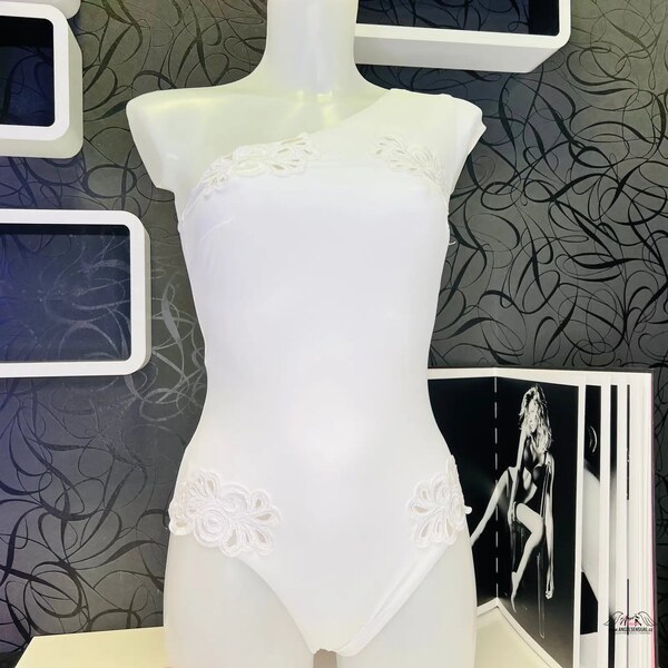 Agent Provocateur Elegantné Plavky Cilla: Vaša Štýlová Letná 46574399