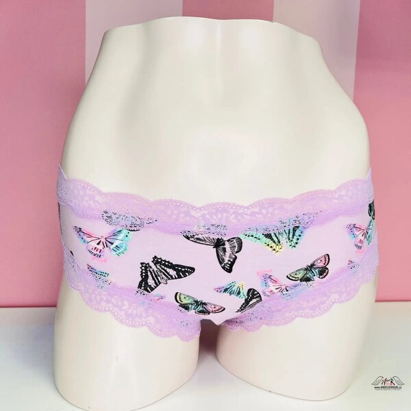 PINK Luxusná Elegancia a Pohodlie: Čipkované Bavlnené Nohavičky pre 46574195