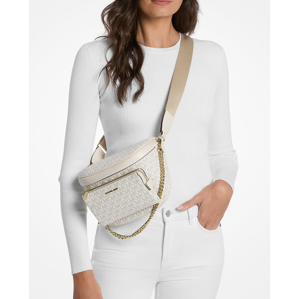 Michael Kors Kabelka Slater Medium Signature Logo Sling Pack Light 65201144