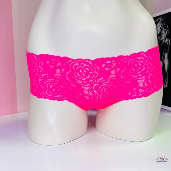 PINK Tangá s vysokou čipkou 65202693