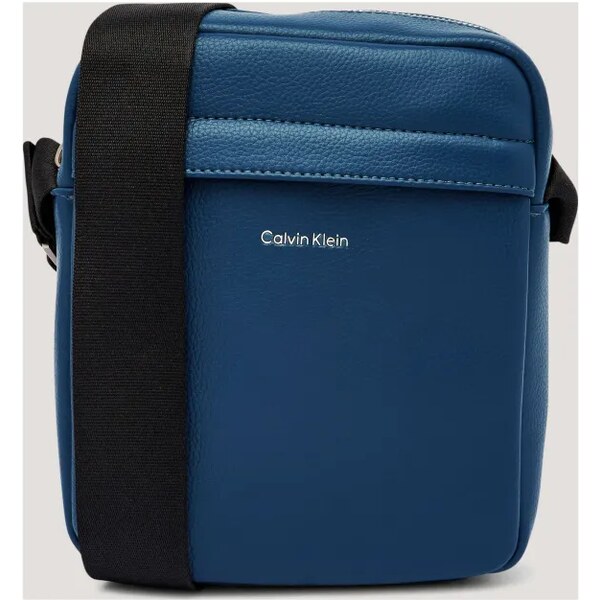 Calvin Klein Taška na rameno RAISED 64985315