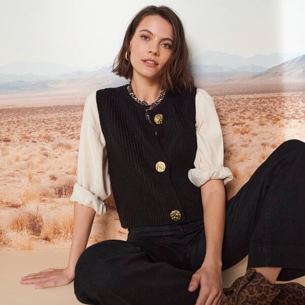 Vesta so zlatistými gombíkmi čierna 050 Blancheporte 65218617