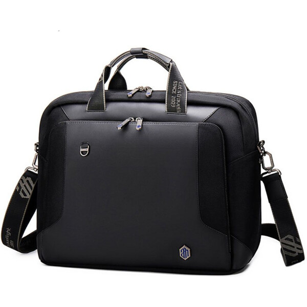 Arctic Hunter taška cez rameno Algot Čierna 12L 65227353