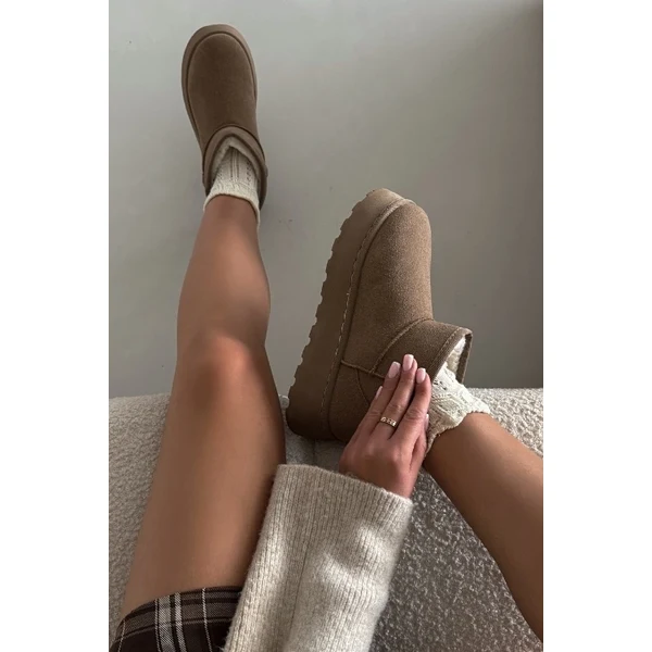 Boto Dámske Snehule Na Platforme Zateplené Kožúškom Khaki Vesirae 64988918