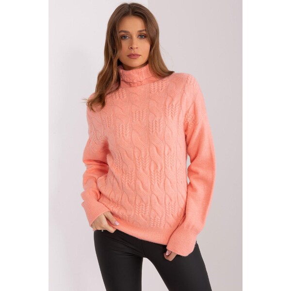 MladaModa Rolákový sveter s vrkočovým vzorom model 40197 broskyňový 65626630