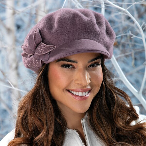 KRUMLOVANKA Dámska fialová zimná čiapka so šiltom 100% vlna od 65290302