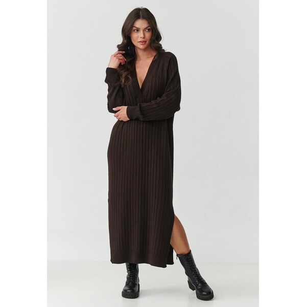 Makadamia Dlhé svetrové šaty s výstrihom do V | hnedá S161 65298885