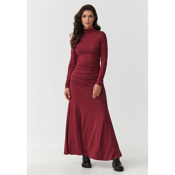 Makadamia Maxi šaty s rolákom a záhybom | bordová M897 65298898