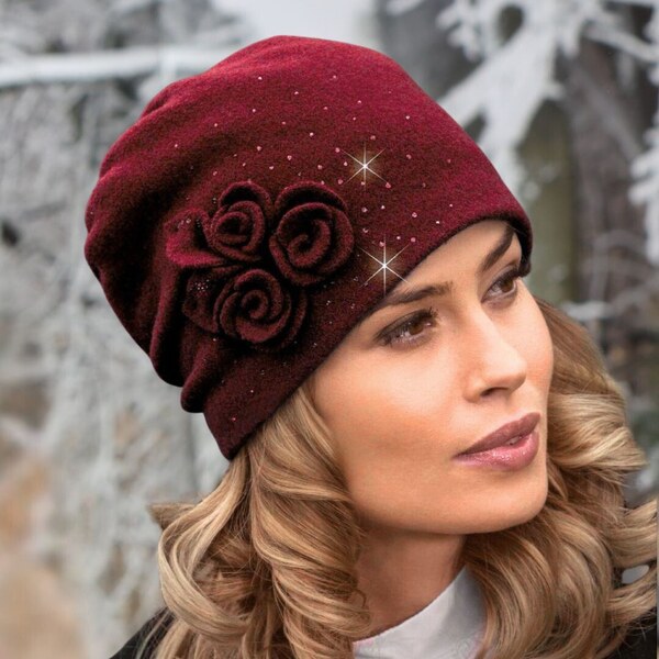 Krumlovanka Dámska vínová zimná čiapka z 100% vlny W-0079/144 65330800