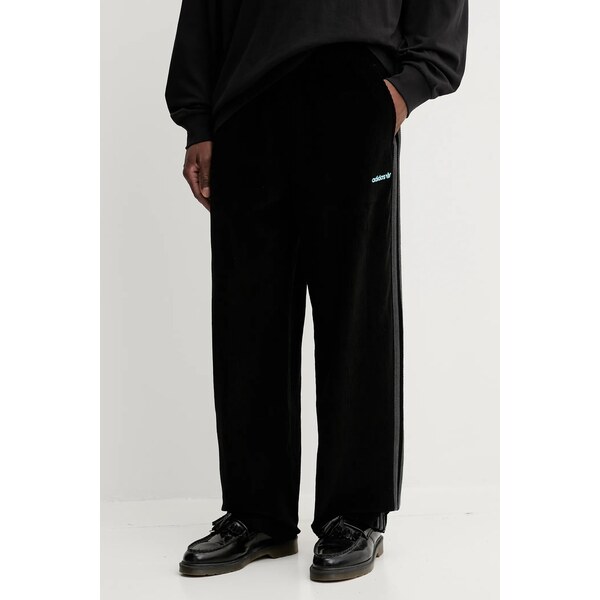 Menčestrové nohavice adidas Originals Cord Pant 65359028
