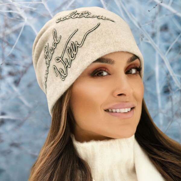 Krumlovanka Dámska zimná čiapka - béžová melanž 100% vlna W-0909/960 65393008