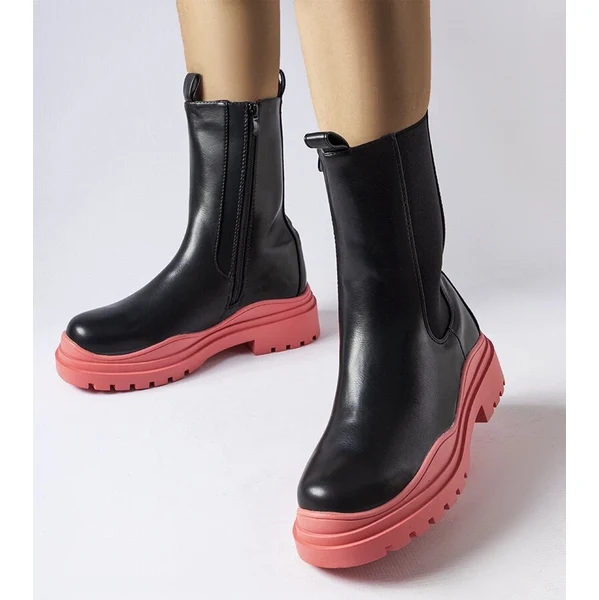 Gemre Čierne čižmy s farebnou podrážkou Delebio 65418568