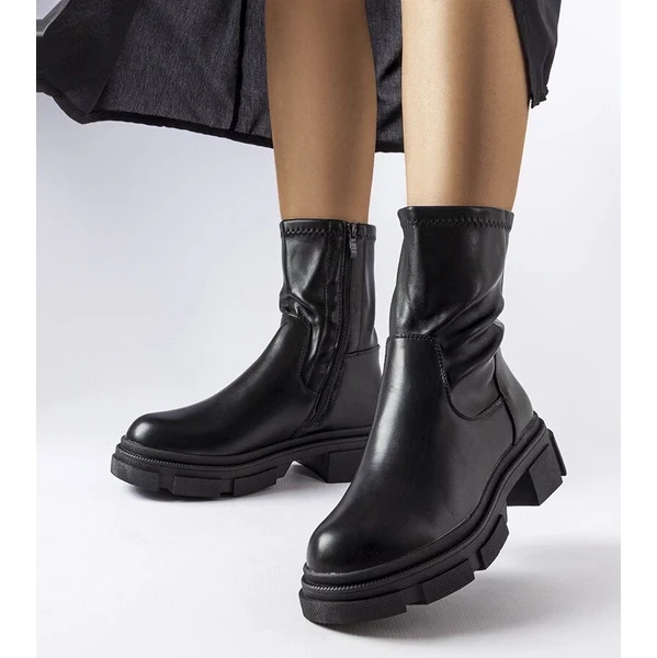 Gemre Čierne zateplené topánky Helvi 65418563