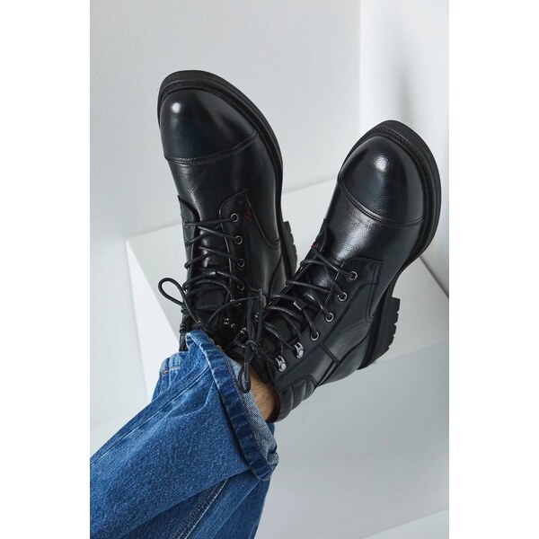 Členkové topánky Medicine 66514321