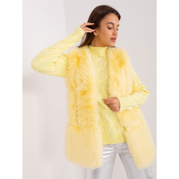 ITALY MODA Žltá chlpatá kožúšková vesta AT-KZ-2368.00P-light yellow 57953470