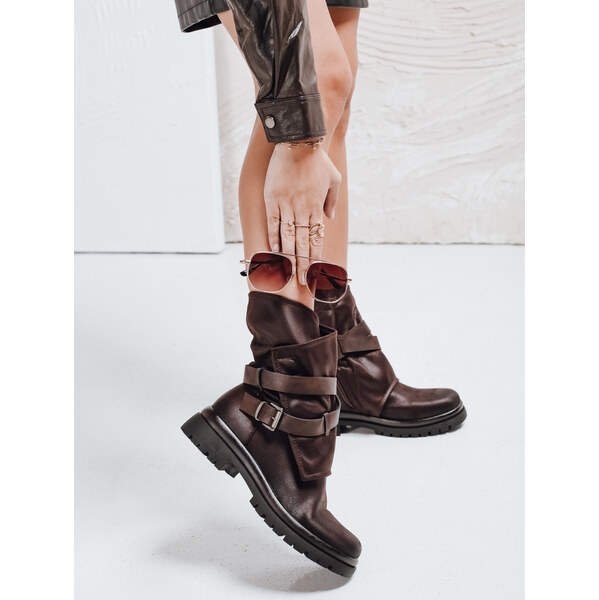 BASIC Hnedé dámske členkové topánky s robustnou platformou ZY1143 65493038