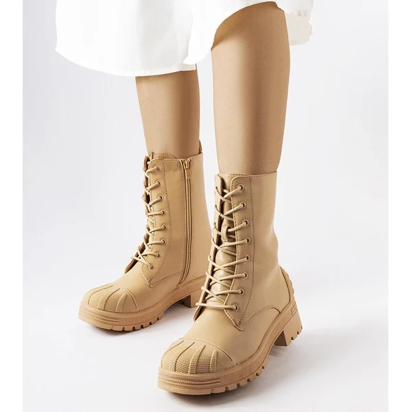 Gemre Béžové tašky na hrubšej podrážke od Manara 65608275