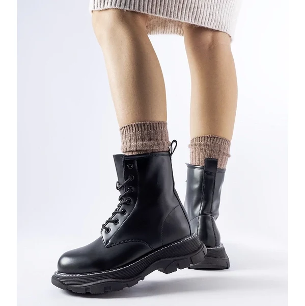 Gemre Čierne pracovné topánky na masívnej podrážke Borsano 65608375