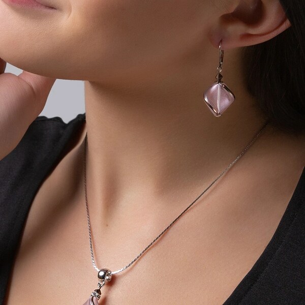 Lampglas Jemné náušnice Hidden Passion s ružovou perlou Lampglas ECH1 66583606