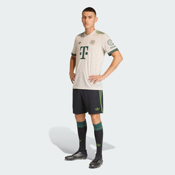 Adidas Súprava FC Bayern Wiesn 66118369