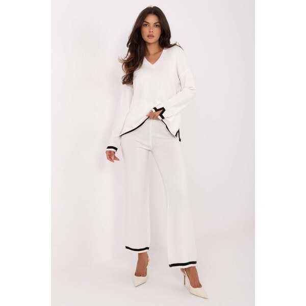 MladaModa 2-dielna elegantná svetrová súprava model 06266 farba ecru 65780828