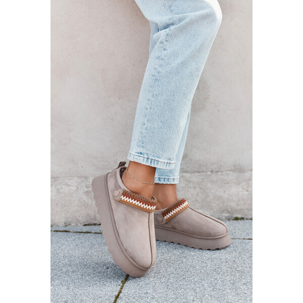 Boto Dámske nízke snehule s pohyblivým pásikom a výšivkou na platforme 66039266