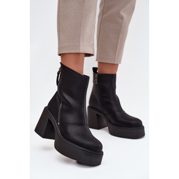 Kožené zateplené dámske čižmy na podpätku a platforme Vinceza 65927854