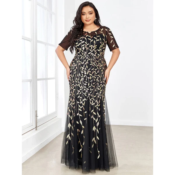 (veľ. 50) Tylové šaty so zlatou flitrovanou výšivkou čierne 65825243