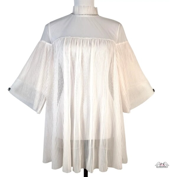 Victorias Secret Priesvitná blúzka s kamienkami 46927096