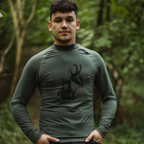 TERMOVEL Kaki pánske funkčné tričko s potlačou kamzíka 65917949