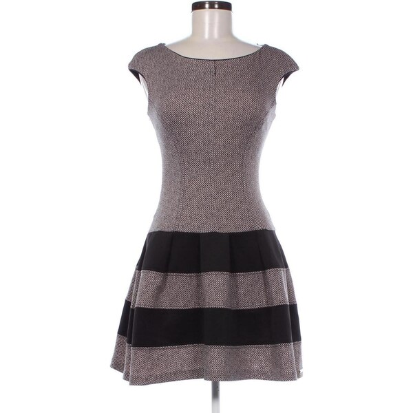 Šaty Rinascimento 65926804