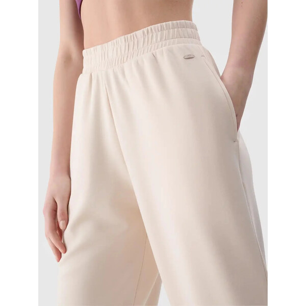 Dámske tepláky 4F 65445190