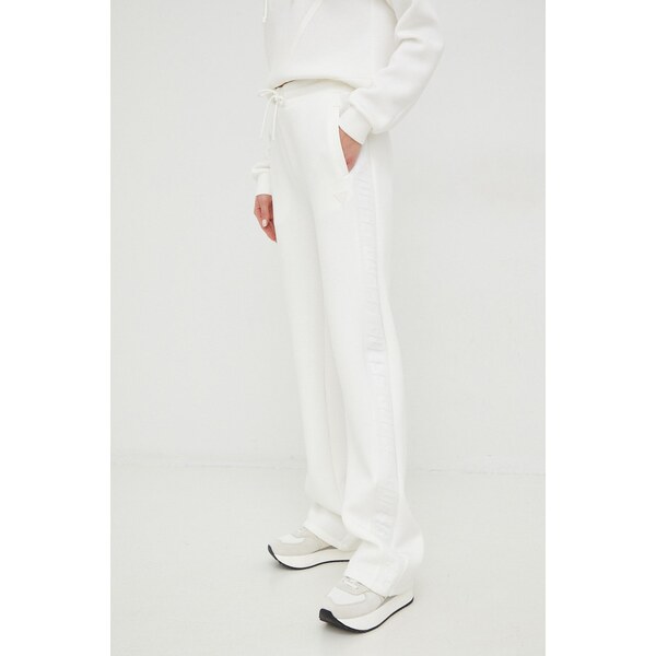 Tepláky Guess BRENDA 46926010