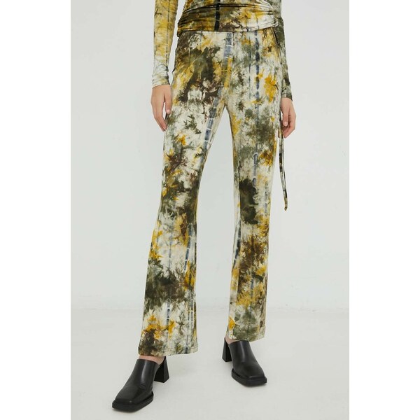 Nohavice Résumé 37106954