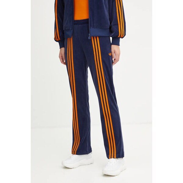 Velúrové tepláky adidas Originals 70s Velour Track Pant 59073810