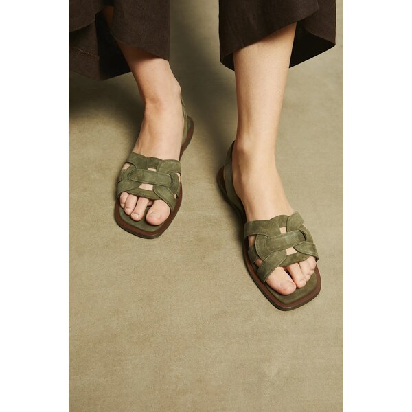 Semišové sandále Medicine 66512717