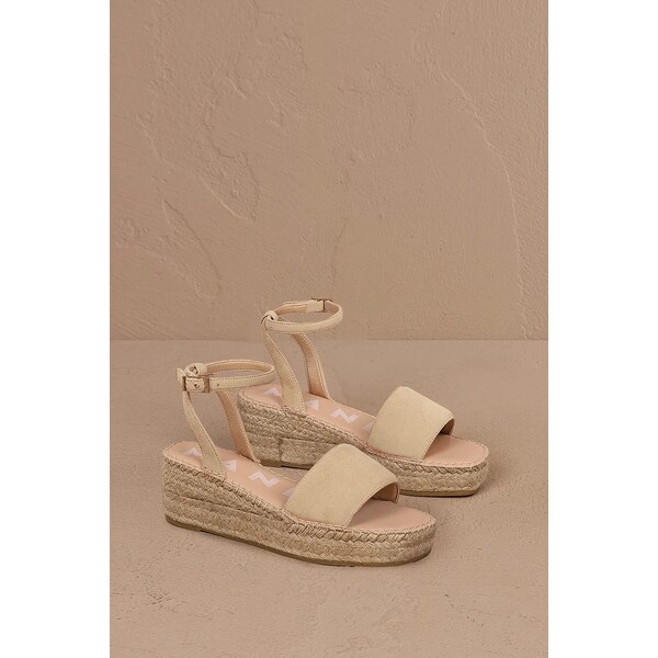 Semišové sandále Manebi Platforms With Strap 63217512