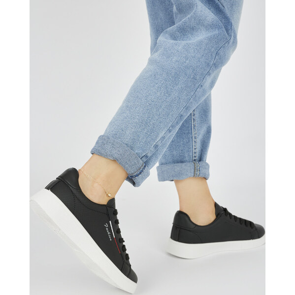 SHELOVET Čierne klasické dámske tenisky A55B 66148584