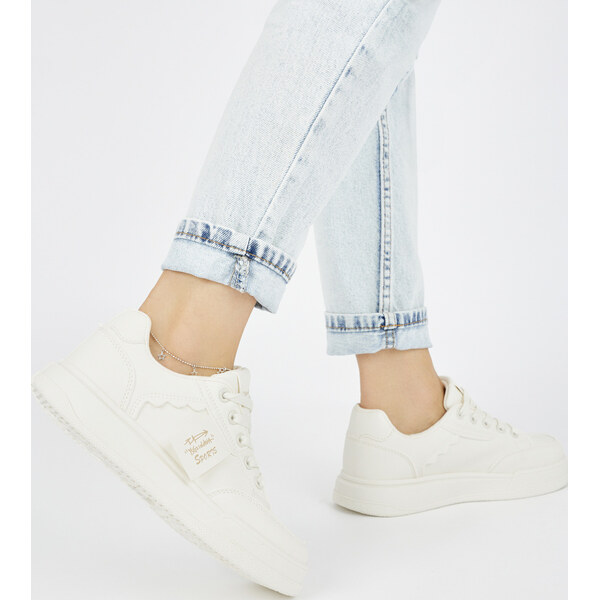 SHELOVET Béžové klasické sneakersy na platforme BL511BE 66148586