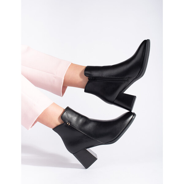 SHELOVET Čierne dámske členkové topánky na podpätku HF310B 66149048