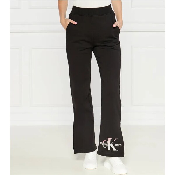Calvin Klein Jeans Teplákové nohavice DIFFUSED | flare fit 50385506