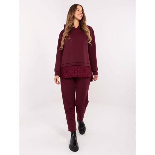 ITALY MODA Vínová dámska viskózová tepláková súprava s kamienkami IT 66157520